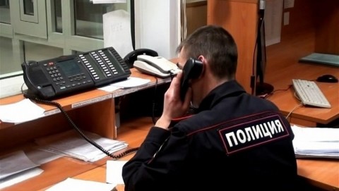 Оперативники в Исилькуле задержали подозреваемых в обмане пенсионерки